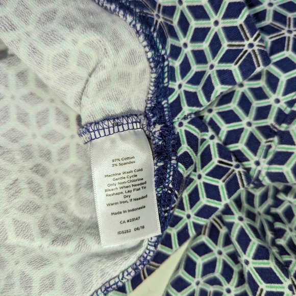 Talbots Small Long Sleeve Turtleneck Stretch Cotton Blue Green Geometric Print - Picture 9 of 11